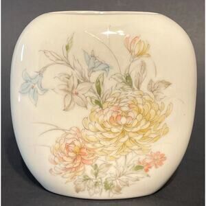 Vintage Takahashi Japan Soft Flower San Francisco Floral Vase 4" Tall